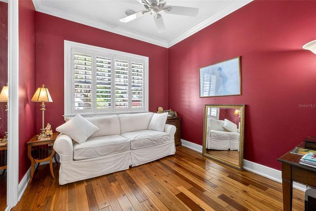 12010 HARDAMAN PLACE, Tampa, FL 33618