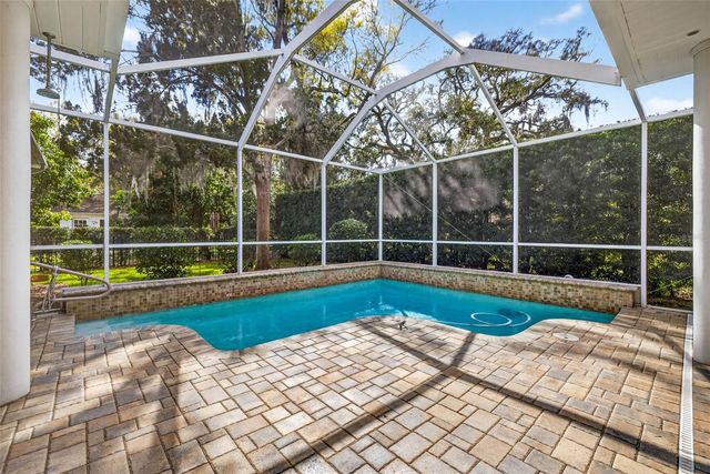 12010 HARDAMAN PLACE, Tampa, FL 33618