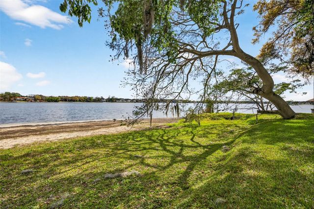 12010 HARDAMAN PLACE, Tampa, FL 33618