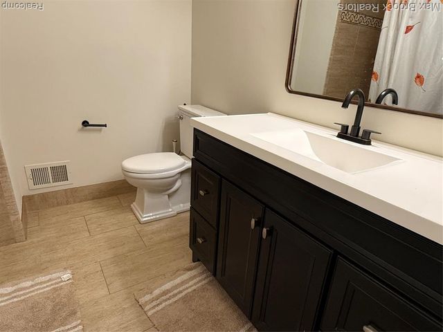 43530 Westminister Way, Canton, MI 48187