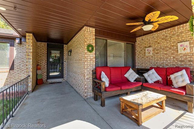 43530 Westminister Way, Canton, MI 48187