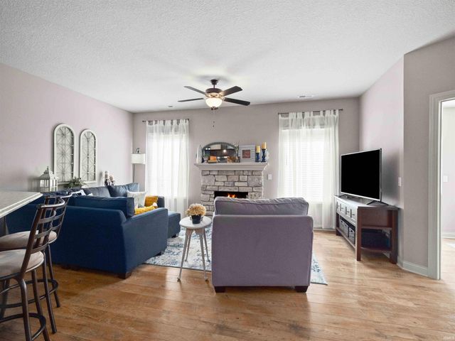 1658 Pinelock Court, New Haven, IN 46774