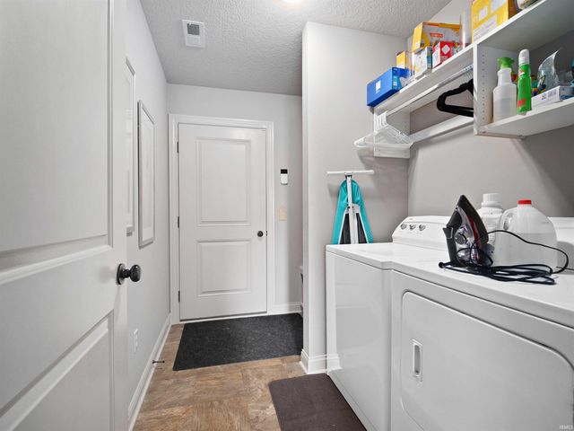 1658 Pinelock Court, New Haven, IN 46774