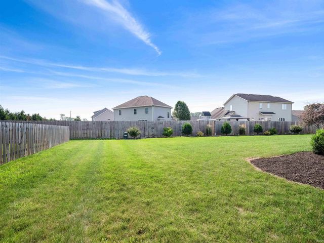 1658 Pinelock Court, New Haven, IN 46774