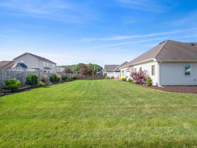 1658 Pinelock Court, New Haven, IN 46774
