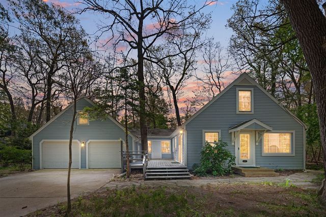 4175 Creek Drive, New Buffalo, MI 49117