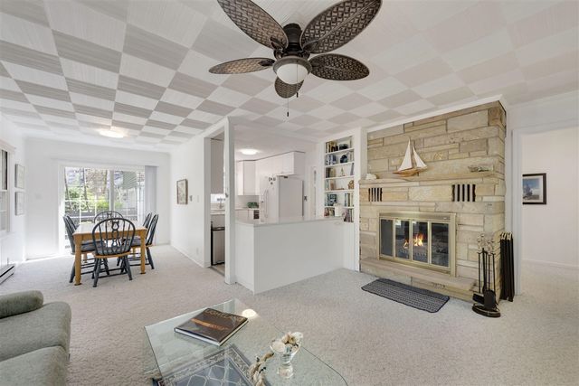 4175 Creek Drive, New Buffalo, MI 49117