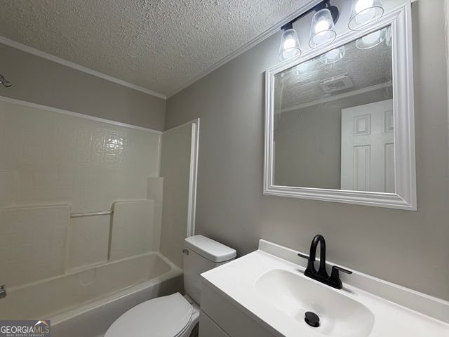 200 Ruby Wooten Road, Clarkesville, GA 30523