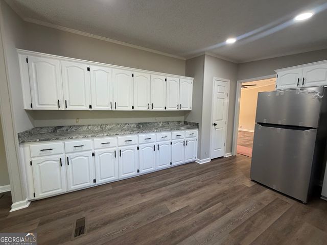 200 Ruby Wooten Road, Clarkesville, GA 30523