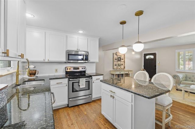 544 W Easter Avenue, Littleton, CO 80120