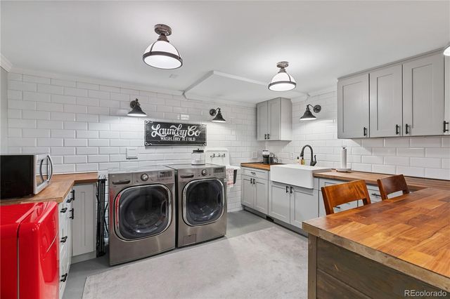 544 W Easter Avenue, Littleton, CO 80120
