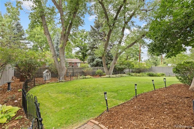 544 W Easter Avenue, Littleton, CO 80120