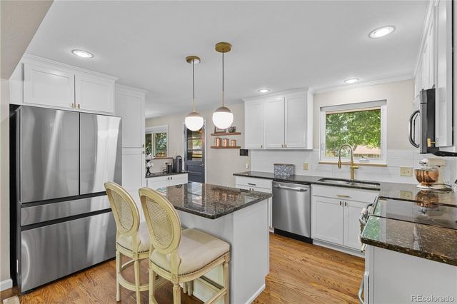544 W Easter Avenue, Littleton, CO 80120