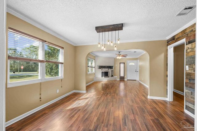 5417 San Miguel St, Milton, FL 32583