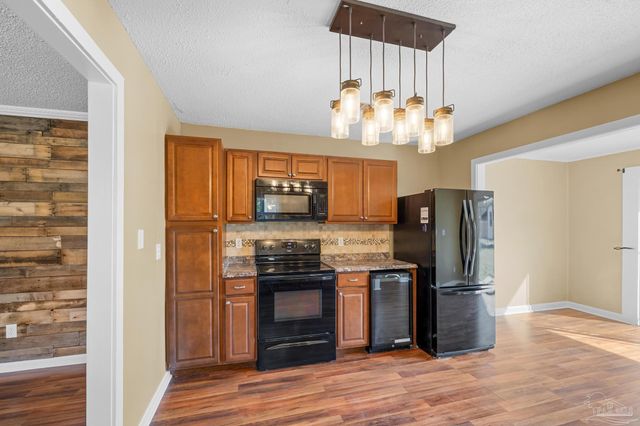 5417 San Miguel St, Milton, FL 32583