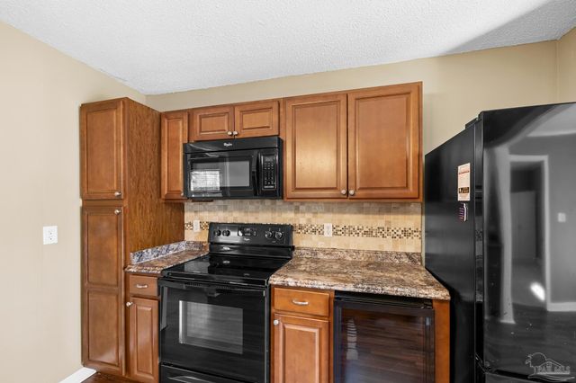 5417 San Miguel St, Milton, FL 32583