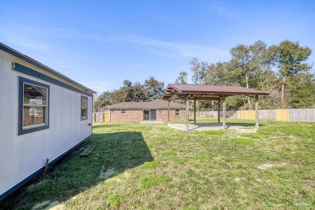 5417 San Miguel St, Milton, FL 32583