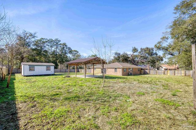 5417 San Miguel St, Milton, FL 32583