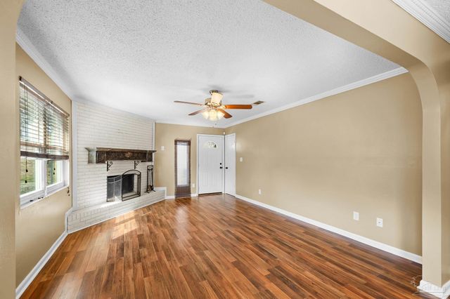 5417 San Miguel St, Milton, FL 32583