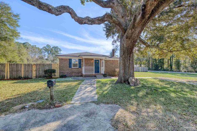 5417 San Miguel St, Milton, FL 32583