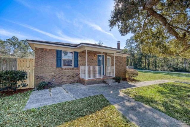 5417 San Miguel St, Milton, FL 32583