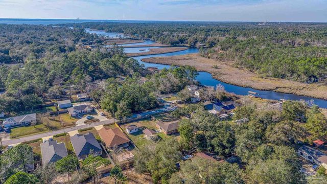 5417 San Miguel St, Milton, FL 32583