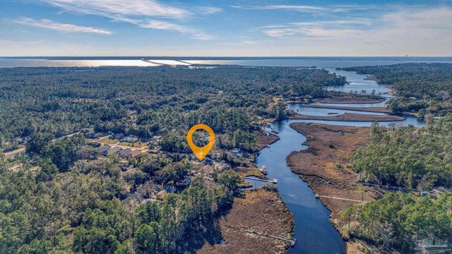 5417 San Miguel St, Milton, FL 32583