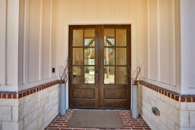 26211-2 Crown Ranch Boulevard, Montgomery, TX 77316