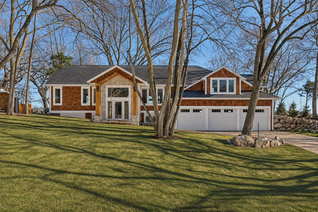 5517 Dickson Road, Minnetonka, MN 55345 — photo 3