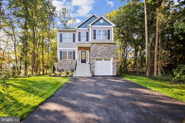 1865 CEDAR DR, Severn, MD 21144