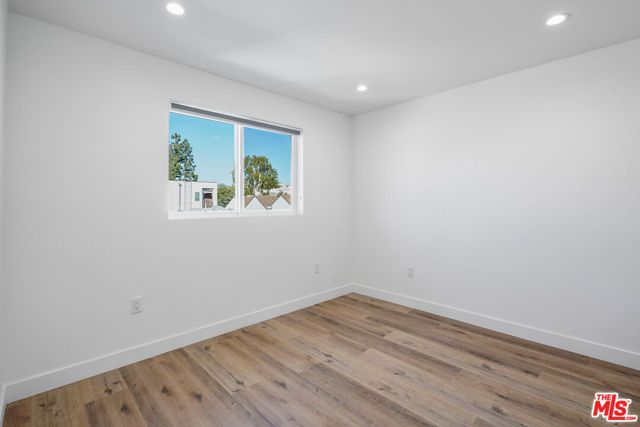 839 N Mccadden Pl C, Los Angeles, CA 90038