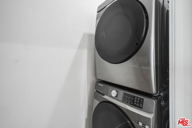 839 N Mccadden Pl C, Los Angeles, CA 90038