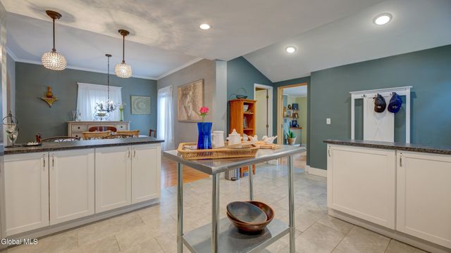 142 Prospect Avenue, Gloversville, NY 12078