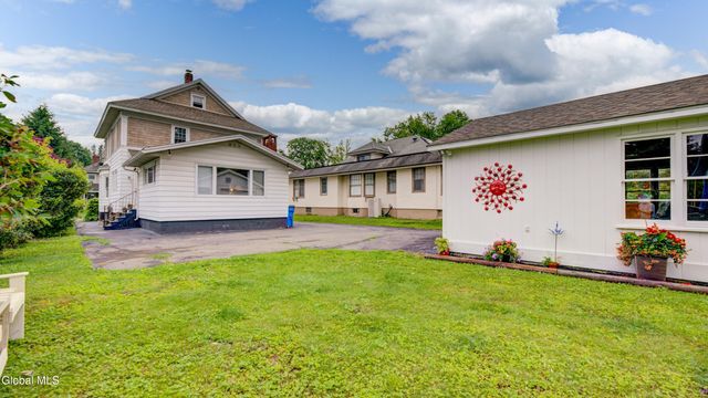 142 Prospect Avenue, Gloversville, NY 12078