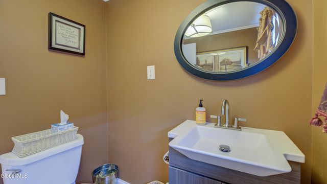 142 Prospect Avenue, Gloversville, NY 12078