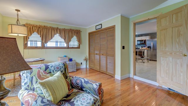 142 Prospect Avenue, Gloversville, NY 12078