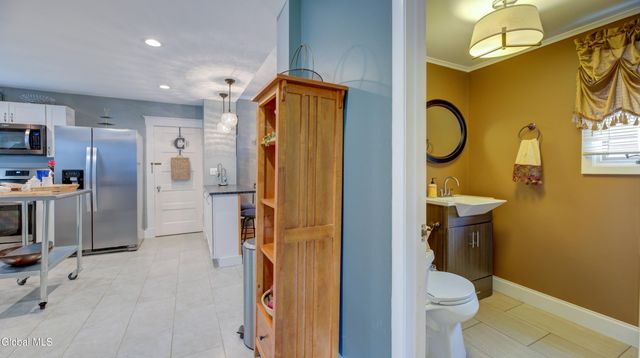 142 Prospect Avenue, Gloversville, NY 12078