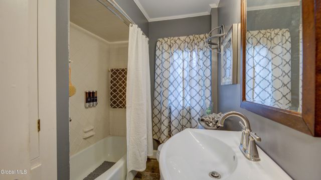 142 Prospect Avenue, Gloversville, NY 12078