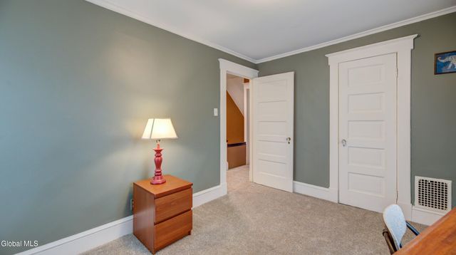 142 Prospect Avenue, Gloversville, NY 12078