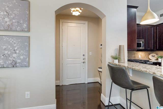 200 Hallman Hl E Apt 217, Homewood, AL 35209