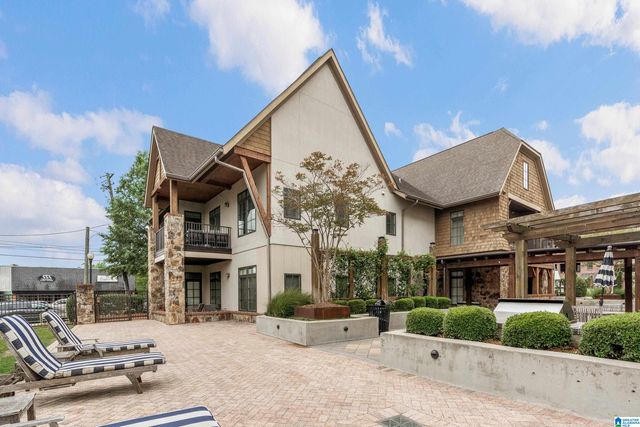 200 Hallman Hl E Apt 217, Homewood, AL 35209