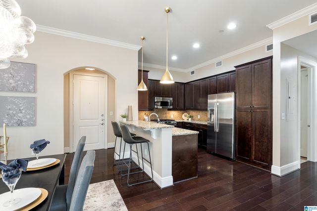 200 Hallman Hl E Apt 217, Homewood, AL 35209