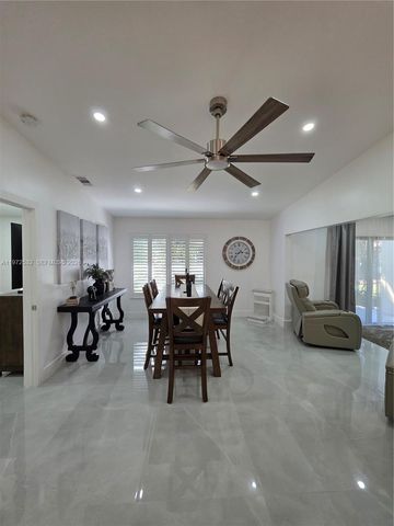 15619 Bottlebrush Cir, Delray Beach, FL 33484