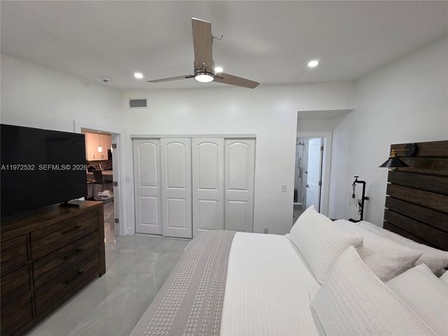 15619 Bottlebrush Cir, Delray Beach, FL 33484