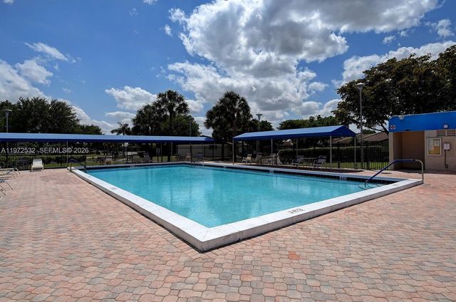 15619 Bottlebrush Cir, Delray Beach, FL 33484