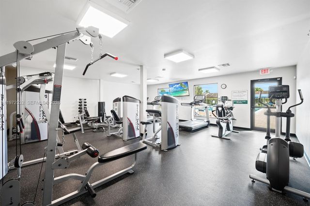 15619 Bottlebrush Cir, Delray Beach, FL 33484