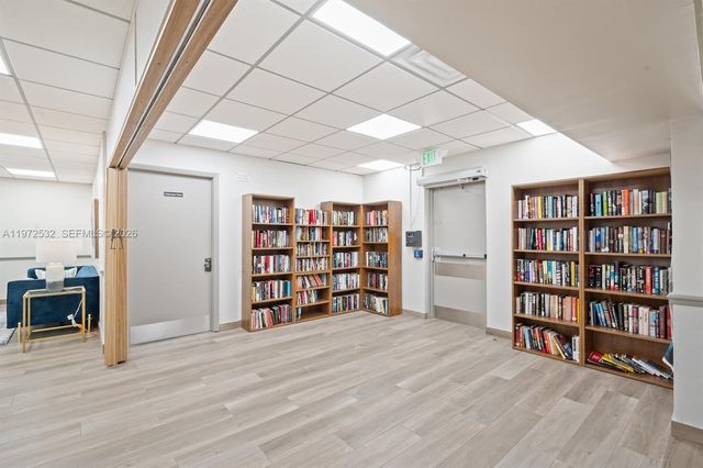 15619 Bottlebrush Cir, Delray Beach, FL 33484