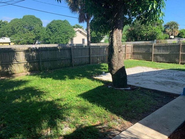 1017 13th Street, West Palm Beach, FL 33401