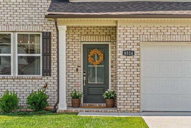 8524 Turnbull Dr, Pleasant View, TN 37146