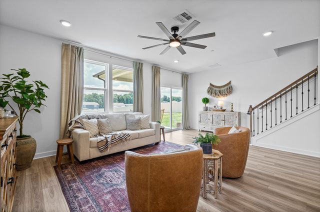 8524 Turnbull Dr, Pleasant View, TN 37146